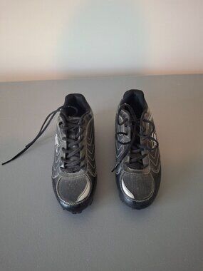 Easton Black Silver Baseball Cleats Lace Up Rubber Traction Athletic Size 9.5